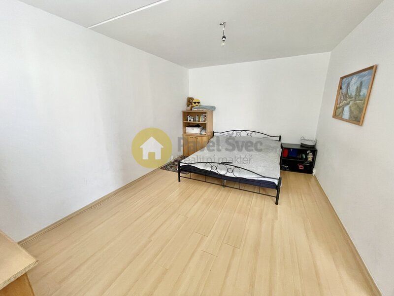 Pronájem bytu 3+1, 78 m2, balkon/sklep, Strakonice