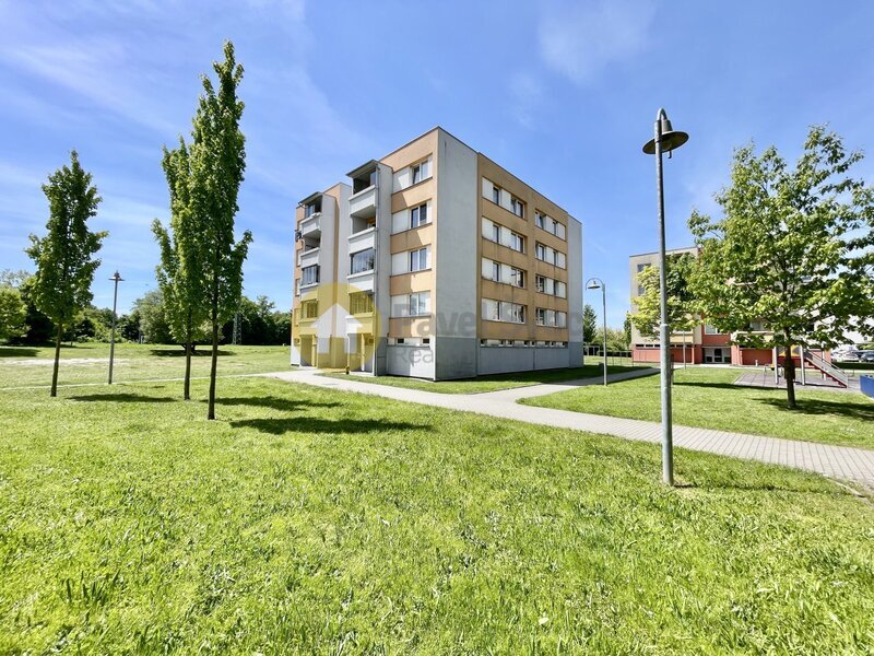 Pronájem bytu 3+1, 78 m2, balkon/sklep, Strakonice