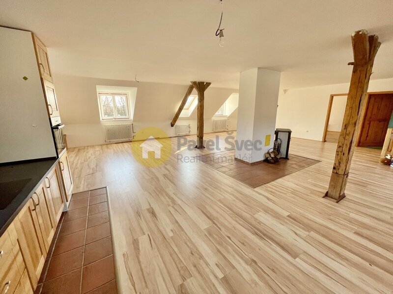 Pronájem bytu 2+kk, 145 m2, polosamota Radomyšl-Kaletice