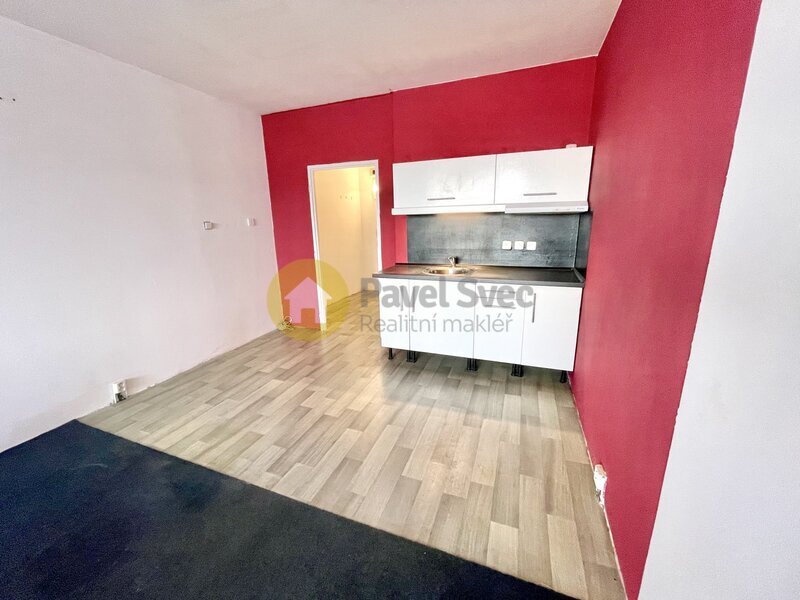 Prodej garsonky, 32 m2/sklep, Strakonice, Na Ohradě