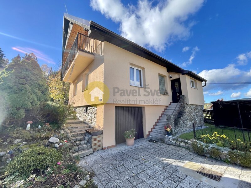 Šumava - prodej rodinného domu 4+1, 155 m2, zahrada 595 m2, obec Stachy