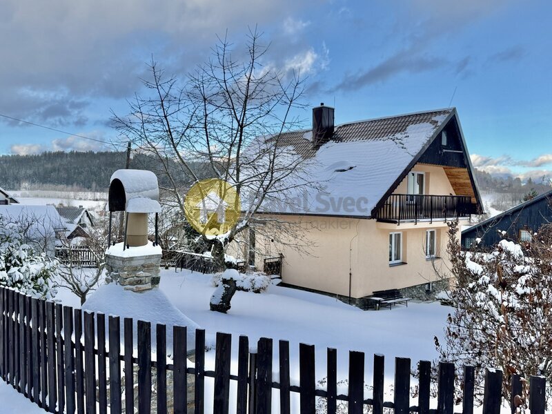 Šumava - prodej rodinného domu 4+1, 155 m2, zahrada 595 m2, obec Stachy